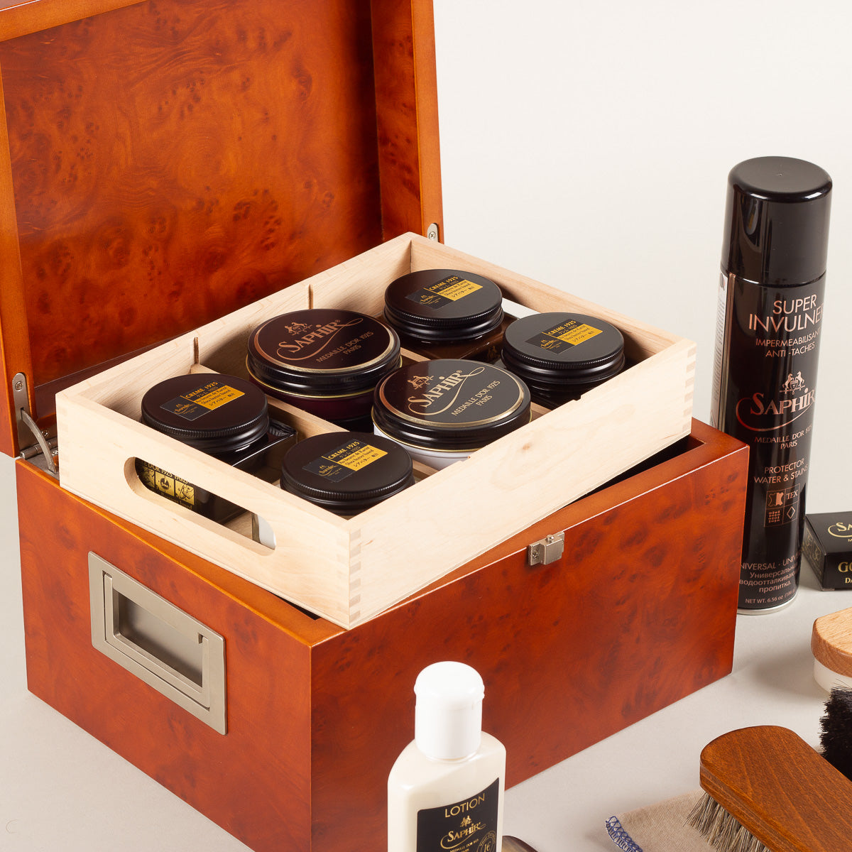 Saphir Médaille d'Or Schoenpoetskist Saphir Deluxe+ - wortelhout