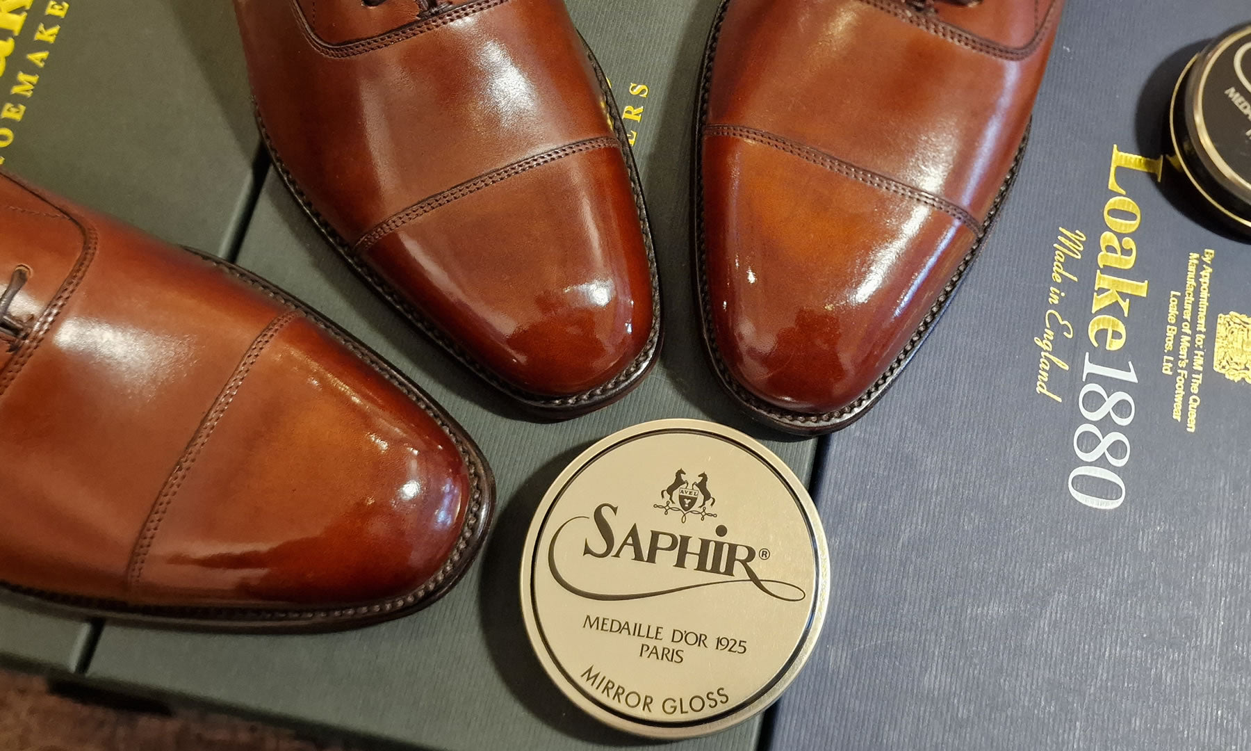 Nederlands Kampioenschap Schoenpoetsen 2022 - de winnaar is Theo Frijn. De gehele schoen heeft een prachtige en egale glans.