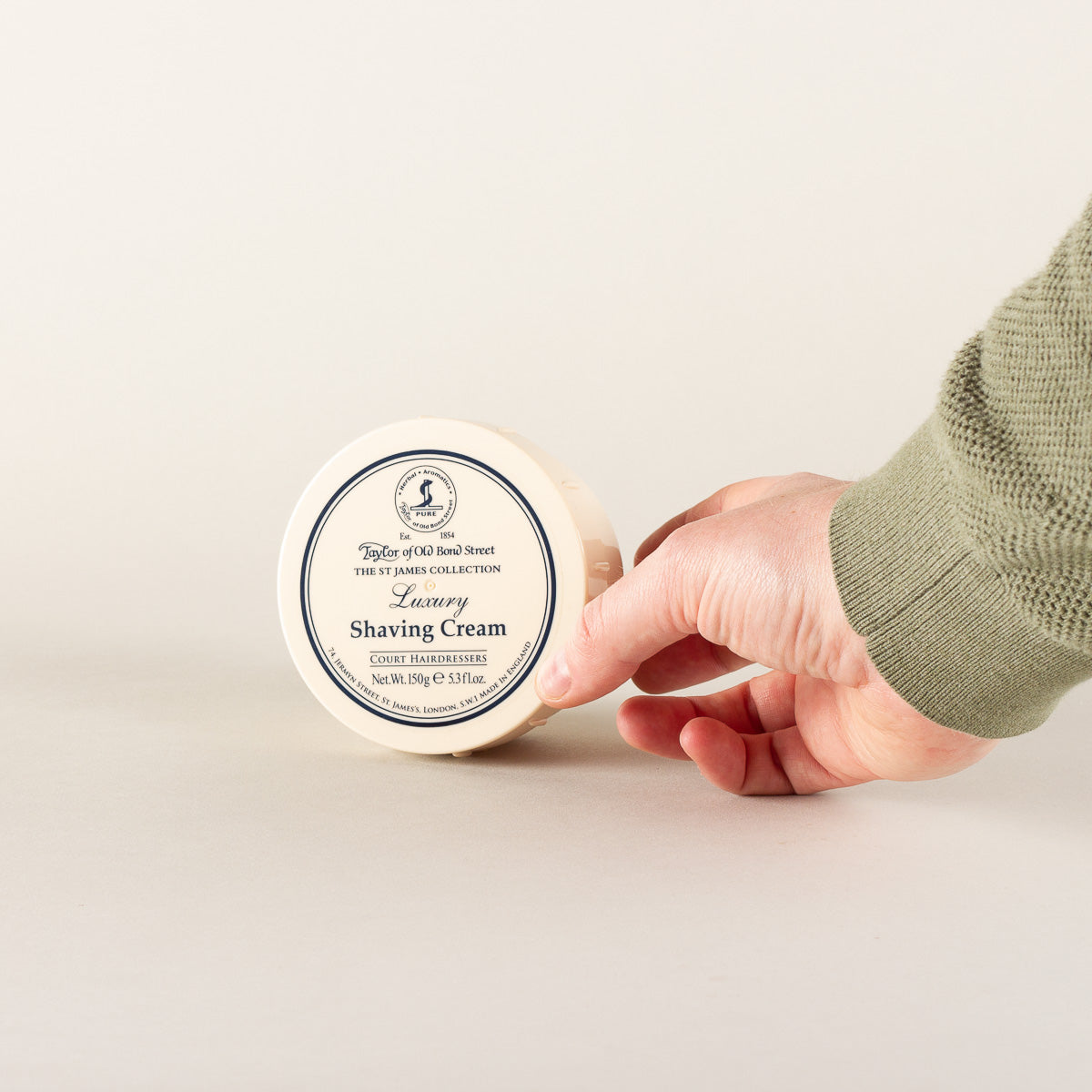 Taylor of Old Bond Street Scheercrème St. James Collection